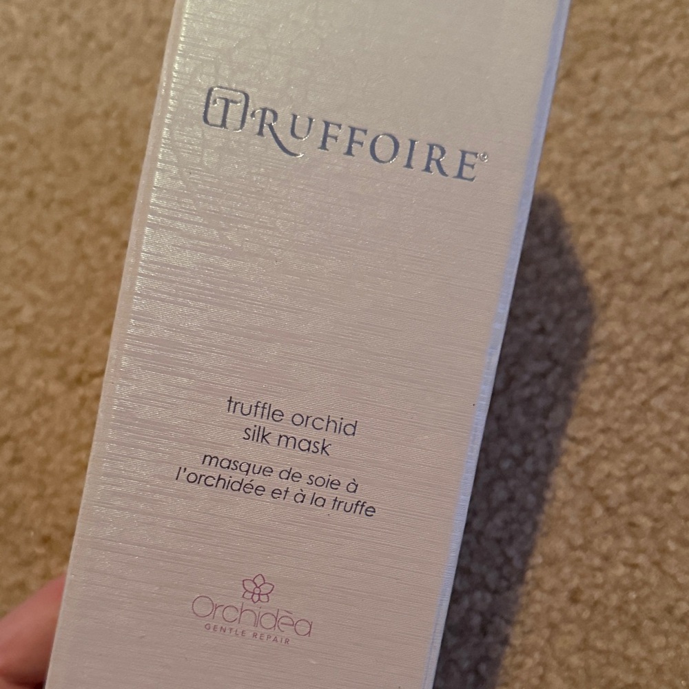 Truffoire Truffle Orchid Silk Mask